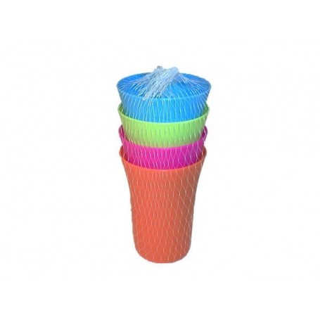 4 pc Plastic Cup Set